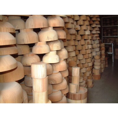 ＜国産品 山中塗＞ 欅　背高かゆ椀(赤摺)SO-0300