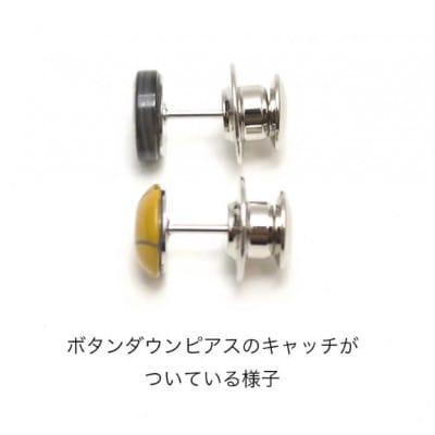 ボタンダウンピアス　Line 三線