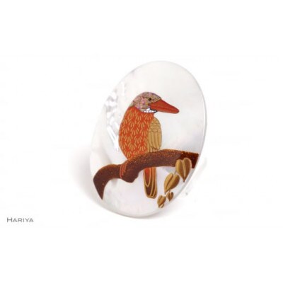 アカショウビン蒔絵白蝶貝ブローチ