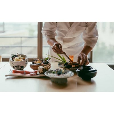 加賀観光ホテル 別館 季がさね【平日】ペアご宿泊券 源泉露天風呂付和室 1泊2食付き