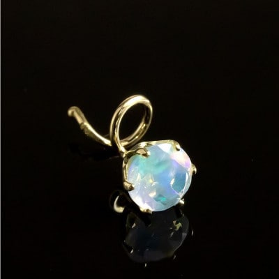 18金 ピアス オパール イエローゴールドK18 18k キャッチナッ