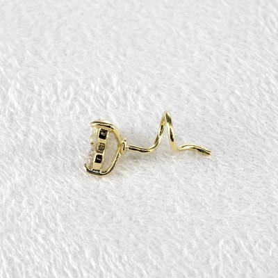 18金 キャッチのいらないピアス ダイヤモンド 片耳 241227400yu