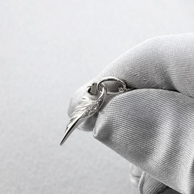 pt900 羽根(フェザー) ダイヤモンドペンダントトップ ネックレス190523100dpm-s