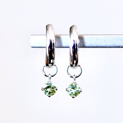 Pt900 プラチナ 2WAY ペリドット フープピアス(直径10mm) 保証書付 SMK-5249