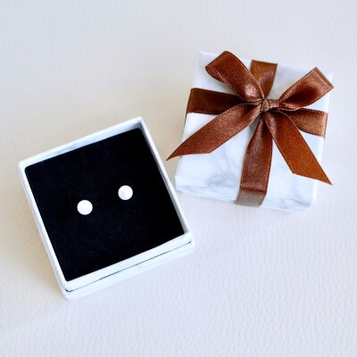 K18(18金) イエローゴールド パール 5.0mm ピアス 真珠  保証書付 SMK-TP5.0