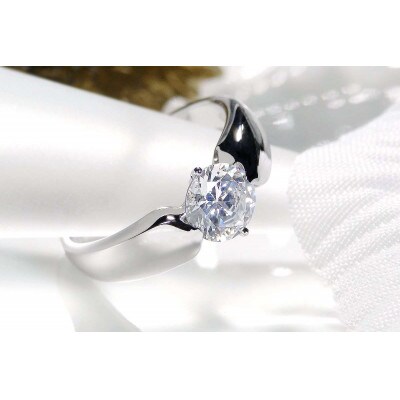 【中央宝石研究所鑑定書】pt900 HカラーUP ダイヤモンド リング【1.00ct 】　12.5号