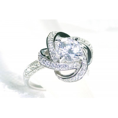 【鑑定書付】Pt950 センター 大粒【H-SI2-Good】ダイヤモンド リング【2.4ct】7号