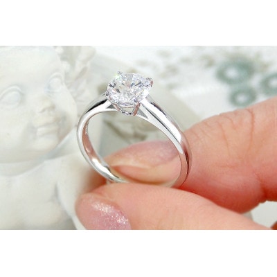 pt950一粒1ct ダイヤモンド リング【H-SI2-Good】【中央宝石研究所鑑定書】7.5号