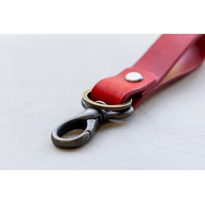 Tocco Anello(トッコ・アネッロ)キーホルダー　レッドカラー