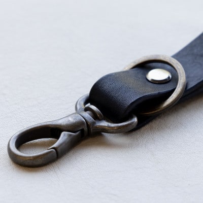 Tocco Anello(トッコ・アネッロ)キーホルダー　ブラック