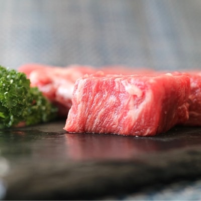 厳選高級部位牛ヒレ肉サイコロステーキ500g【離島・沖縄配送不可】