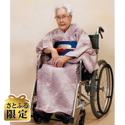 【さとふる限定】車いす用着物3日間レンタル(小紋:桃色桜紅葉　帯:黒色格子/草履)写真加工サービス付