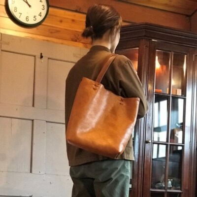 サニークラウズ WORK OF CRAFT レザー トートバッグ キャメル