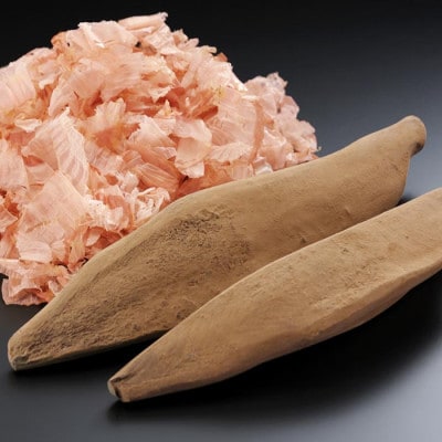 枕崎産本枯節1.5kg&削り器「オカカ」 D0-3