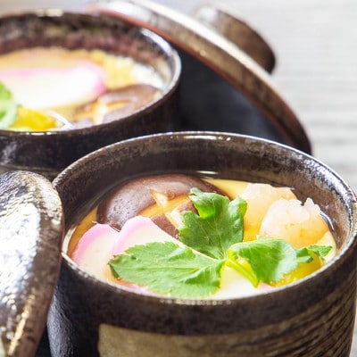 定期便(半年で3回)枕崎産鰹節使用　焼あご入り鰹だし(15入 ×7P)×3回配送 LL-6003