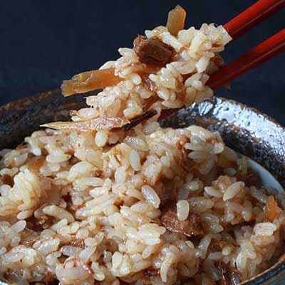 枕崎産かつおのまぜごはん 「鰹めし」合計8袋【総重量約1.4Kg】 漁師のまかないめし A3-111