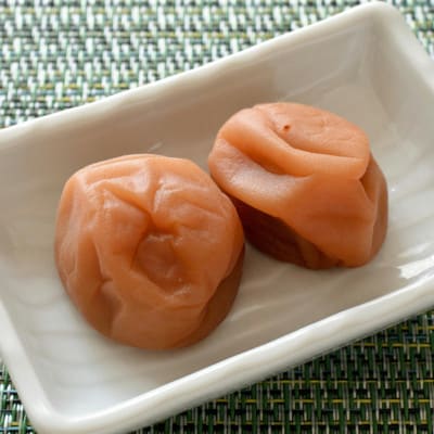 紀州薬師梅　木箱入り梅干し　『蜜』はちみつ味　360g