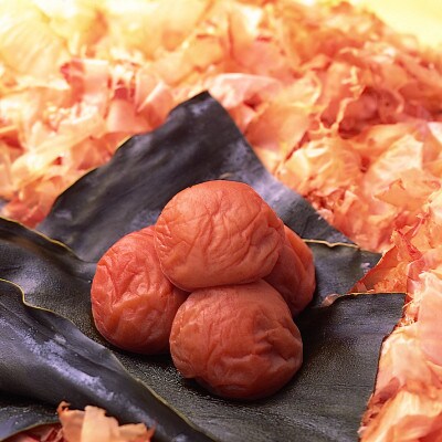 紀州薬師梅『海』昆布と鰹の海の味(塩分約8%)　800g