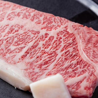 「A5ランク」米沢牛サーロインステーキ300g(約150g×2枚)_B110