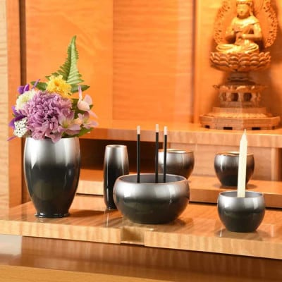仏具セット　六具足　彩月　墨色　「はせがわ」&「ササキ」共同開発商品