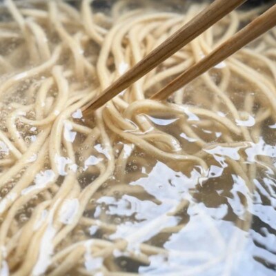 【全国2位受賞!】生ラーメン「麦焦がし麺」8食セット ※離島への配送不可