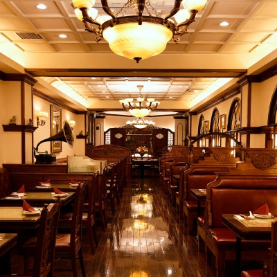 横浜中華街 状元樓 お土産付 飲茶ランチコース ペアご招待券