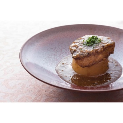 横浜ベイホテル東急　フランス料理「クイーン・アリス」ディナーペアご招待券(ウェルカムドリンク付き)