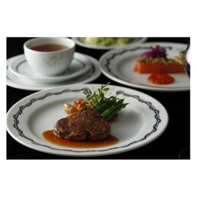 ホテルニューグランド ペアディナーご招待券(メインダイニング・乾杯スパークリングワイン付)