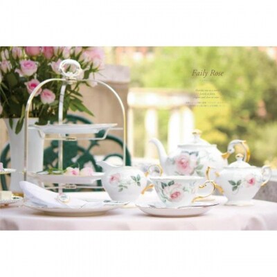 カップ&ソーサーペアセット(フェアリーローズ　マチルダ)<大倉陶園>
