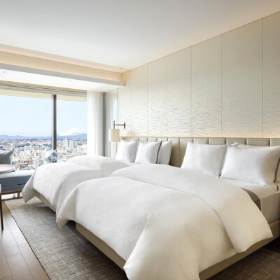 ウェスティンホテル横浜 デラックスルーム 1泊 2名様 最上階 23階 アイアンベイディナー&朝食付