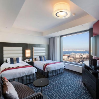 ニューオータニイン 横浜プレミアム ペア宿泊プラン 海側コーナー デラックスツインルーム 朝夕食付き