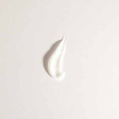 【母の日ギフト】＜国産グリーンシルク配合＞Mayuco ハンドクリーム 50g