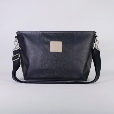 TENT BAG HENRY.01　防水ショルダーバッグ【ブラック】