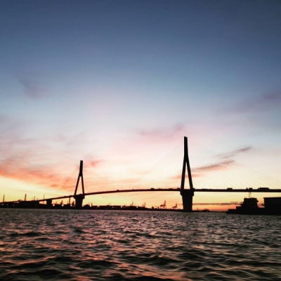 《貸切》横浜ナイトクルーズご利用券(みなとみらい周遊60分コース)