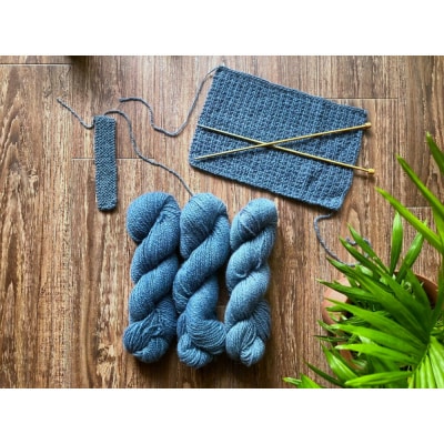 横浜藍毛糸300g〔Blue100g×3かせ〕