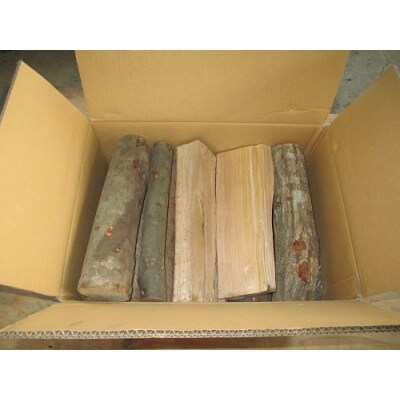 乾燥薪1箱(18kg～20kg)キャンプ アウトドア 備蓄 防災 暖炉 薪ストーブ【R00209】