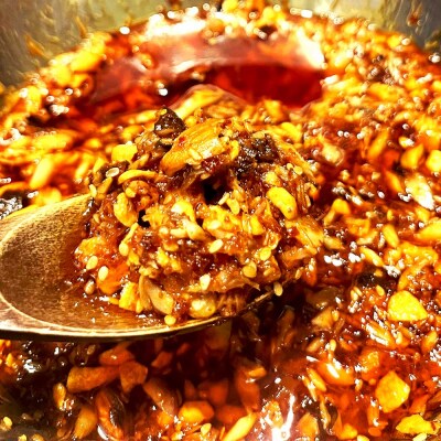 干物屋が作った食べるサバらー油 130g×3袋セット 調味料 おかず ご飯のお供【R01378】