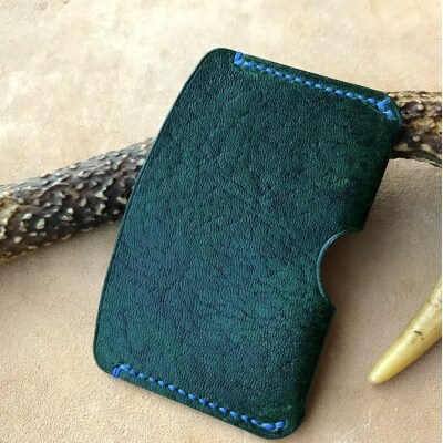 鹿革のカードケース【深緑】(小さめシンプル)革小物 革製品 レザー 定期入れ 免許証 カード入れ