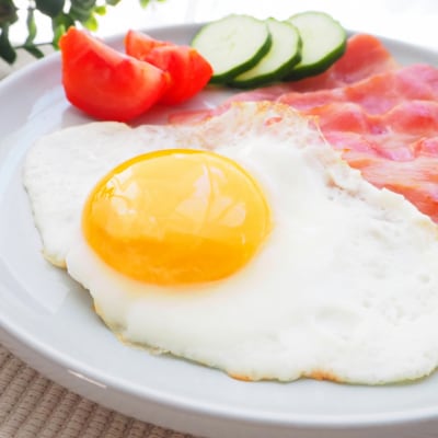 加工肉 バラティ詰合セット( ハム ベーコン ローストビーフ ) 冷凍 小分け IR006-z