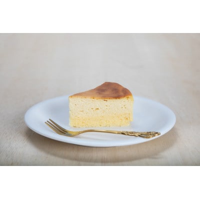 シルキーチーズ 1ホール(直径約15cm) 8カット