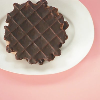 【新登場!】湘南茅ヶ崎の人気店 プレンティーズの生チョコアイスサンド(10個)