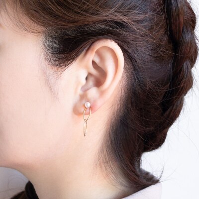 ジュエリーの街【山梨甲府】よりお届けする　K18YG　アコヤ真珠ピアス　N25　K037802-H