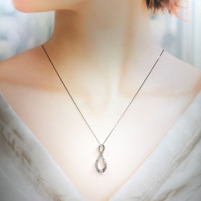 プラチナ製 ハート&キューピッドダイヤ 0.5ct インフィニティー ネックレス 【1458377】