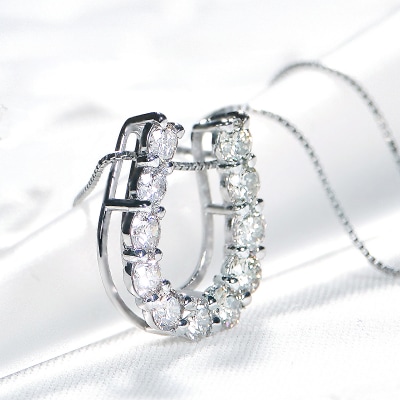 Pt ダイヤ馬蹄1.00ct　PN　325722