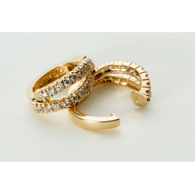 【ジュエリーの街、山梨県甲府市】ダイヤ0.40ct K18ピアリング　LE995Y