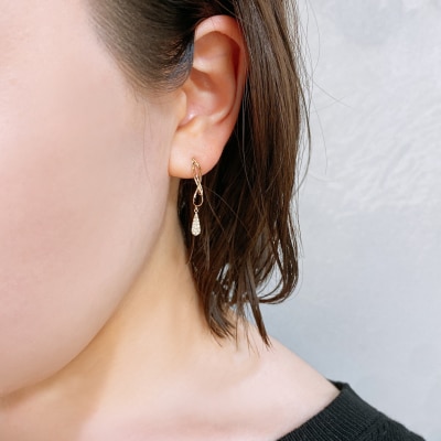 K18G 0.20ct スタッド　雫型パヴェダイヤモンドピアスD GD-3030(K18YG)