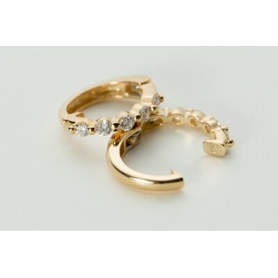 【ジュエリーの街、山梨県甲府市】ダイヤ0.34ct K18ピアリング　LE346Y