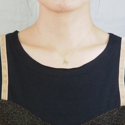 K18　ダイヤモンド　薔薇ペンダントネックレス　　　HH018729