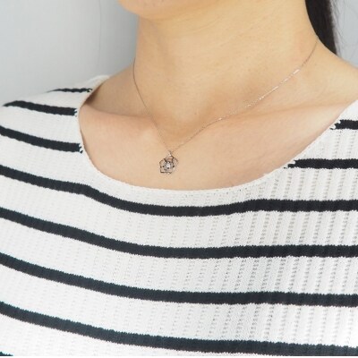 プラチナ900/850　ダイヤモンド　薔薇ペンダントネックレス　　　HH018731