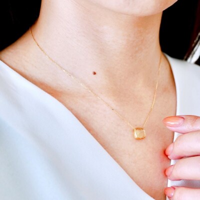 【ジュエリー】K18 イエローゴールド ハニークォーツ ペンダント ネックレス PNA-0361